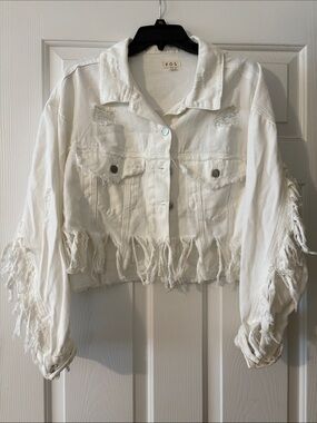 POL White Cropped Fringed Distressed Denim Jacket
